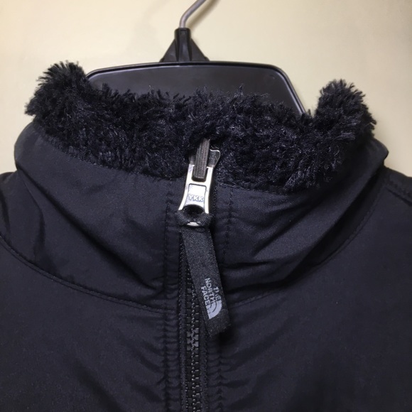 The North Face Black Furry Fleece Jacket - Picture 9 of 15